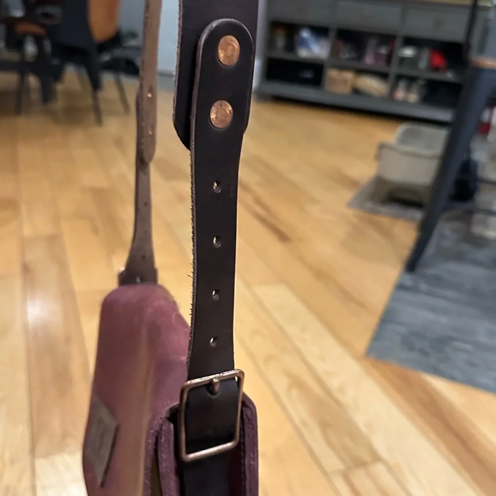 Bergamot+Amor The Craftsbury Common Burgundy Leather Saddle Bag - Picture 7 of 16